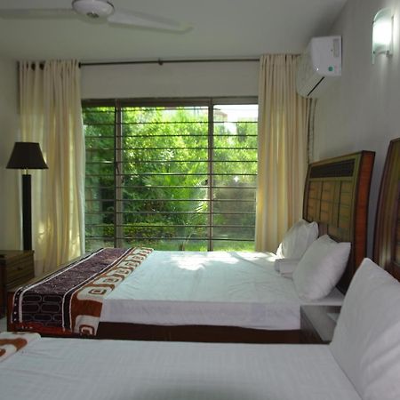 The Travelers Den Hotel Islamabad Zewnętrze zdjęcie