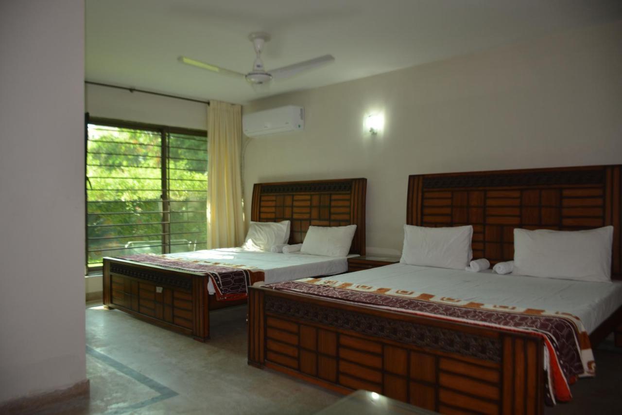The Travelers Den Hotel Islamabad Zewnętrze zdjęcie